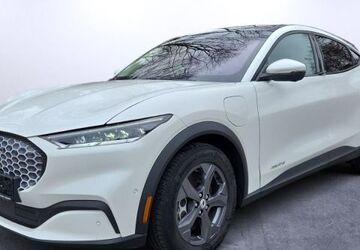 Ford Mustang Mach-E 45.451 km 28.990 &euro; Dorsten 46282