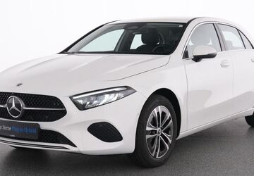 Mercedes-Benz A 250 8.323 km 29.225 &euro; Essen 45309