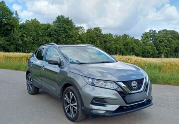 Nissan Qashqai 49.000 km 16.590 &euro; Essen 45219