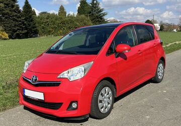 Toyota Verso-S 227.000 km 3.150 &euro; Bochum 44797