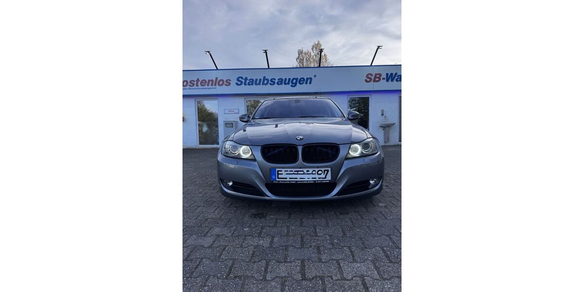 BMW 320 103.316 km 13.499 &euro; Bochum 44793