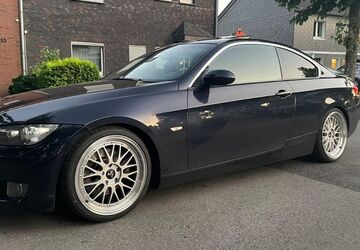 BMW 330 168.000 km 16.000 &euro; Essen 45136