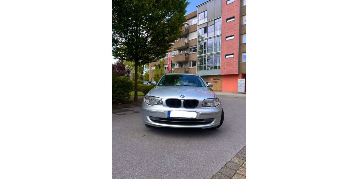 BMW 118 114.000 km 5.500 &euro; Duisburg 47198