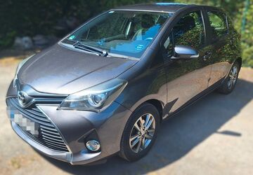 Toyota Yaris 98.076 km 8.590 &euro; Recklinghausen 45665