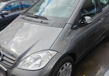 Mercedes-Benz A 160 164.000 km 3.999 &euro; Dinslaken 46535