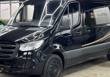Mercedes-Benz Sprinter 89.000 km 44.950 &euro; Oberhausen 46045