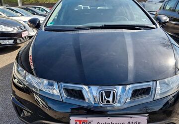 Honda Civic 121.000 km 5.600 &euro; Bottrop 46238