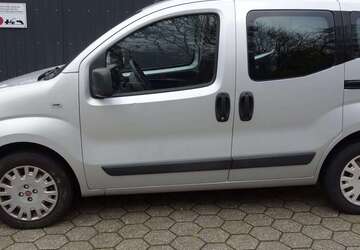Fiat Qubo 180.000 km 2.499 &euro; Herne 44653