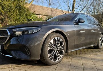 Mercedes-Benz E 300 21.400 km 46.000 &euro; Essen 45149