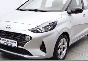 Hyundai i10 24.305 km 14.740 &euro; Gelsenkirchen 45897