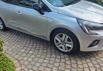 Renault Clio 72.000 km 10.540 &euro; Dinslaken 46537