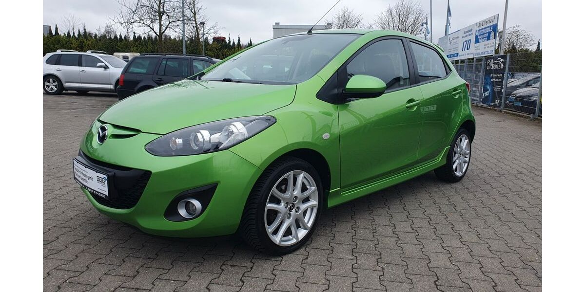 Mazda 2 99.304 km 7.499 &euro; Essen 45326
