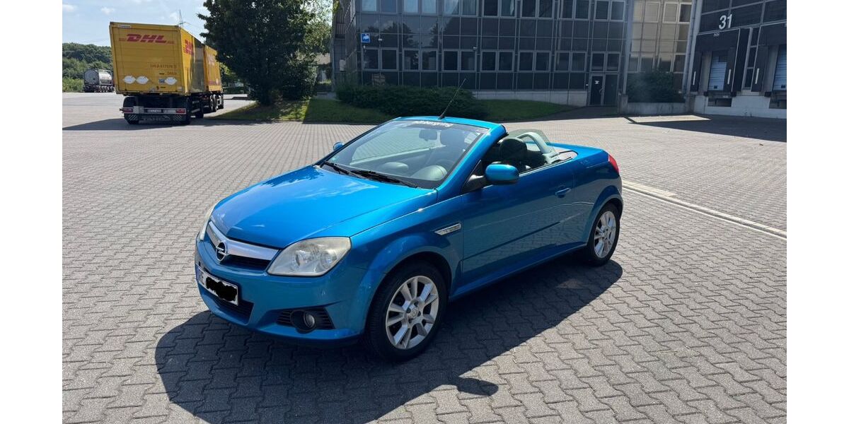 Opel Tigra 179.000 km 1.950 &euro; Marl 45768