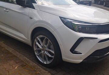 Opel Grandland (X) 24.800 km 26.666 &euro; Dorsten 46286