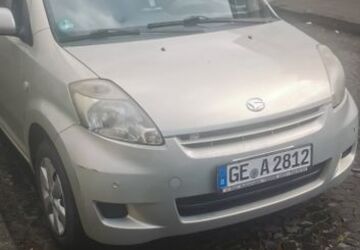 Daihatsu Sirion 95.000 km 2.500 &euro; gelsenkirchen 45888