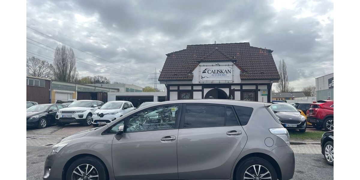Toyota Verso 216.744 km 6.290 &euro; Dinslaken 46539
