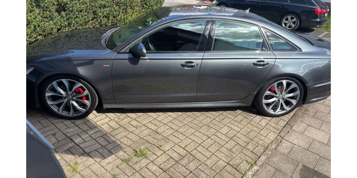 Audi A6 85.000 km 13.558 &euro; Duisburg 47226