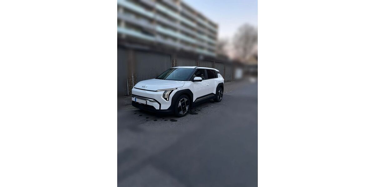 Kia EV3 5.200 km 35.450 &euro; Duisburg 47226