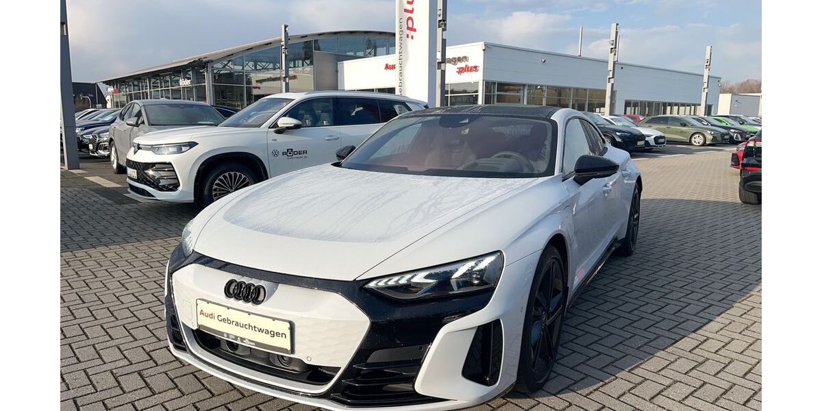 Audi e-tron GT 97.625 km 49.890 &euro; Duisburg 47178