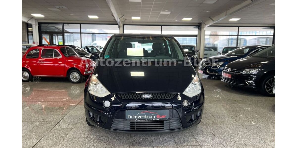Ford S-Max 92.000 km 6.790 &euro; Gelsenkirchen 45881
