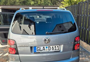 VW Touran 193.600 km 5.300 &euro; Gladbeck 45964