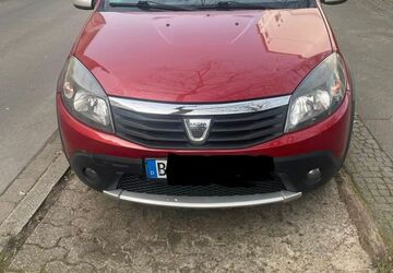 Dacia Sandero 177.372 km 2.400 &euro; Essen 45145