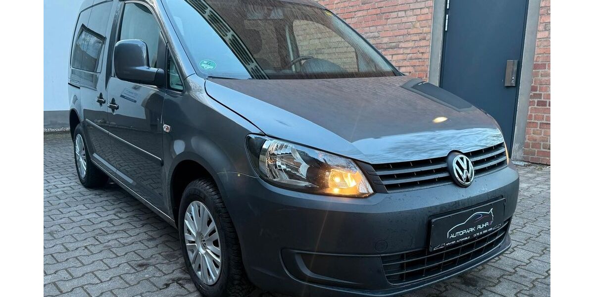 VW Caddy 154.000 km 7.499 &euro; Essen 45307