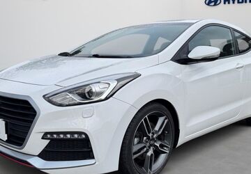 Hyundai i30 118.567 km 10.990 &euro; Marl 45770