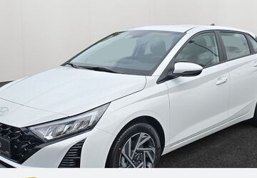 Hyundai i20 29.092 km 15.290 &euro; Recklinghausen 45657