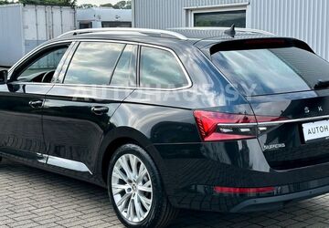 Skoda Superb 211.000 km 14.970 &euro; Castrop-Rauxel 44575