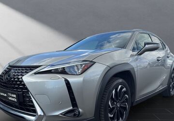 Lexus UX 81.000 km 26.950 &euro; Wesel 46485