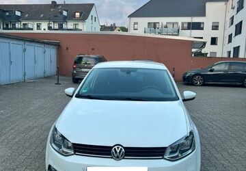VW Polo 146.000 km 7.599 &euro; Duisburg 47167
