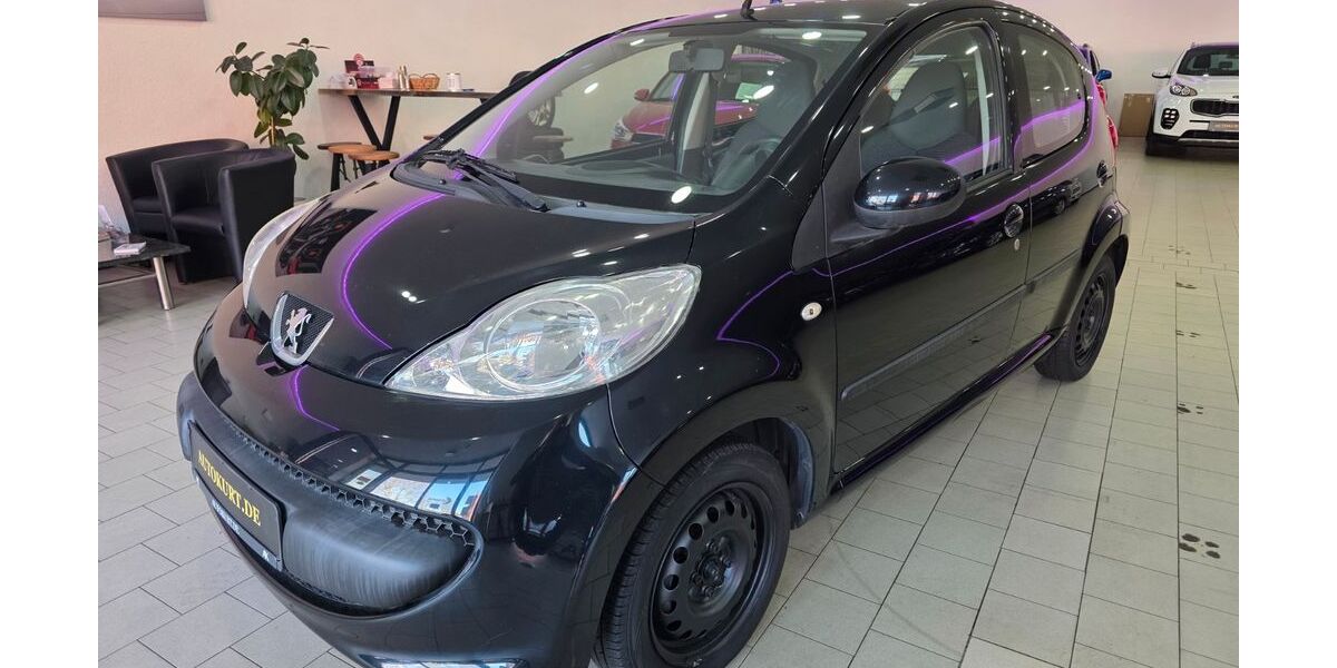 Peugeot 107 109.520 km 2.999 &euro; Recklinghausen 45661