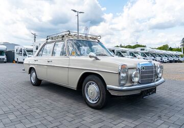 Mercedes-Benz 200 141.500 km 24.750 &euro; Mülheim an der Ruhr 45481