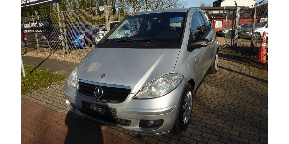 Mercedes-Benz A 150 172.000 km 2.590 &euro; Duisburg 47249