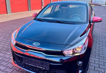 Kia Rio 80.339 km 10.500 &euro; Oberhausen 46145