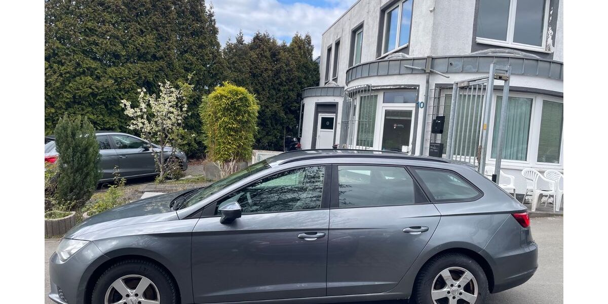 Seat Leon 152.000 km 6.990 &euro; Essen 45326
