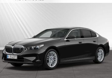 BMW i5 35.430 km 47.471 &euro; Wesel 46485