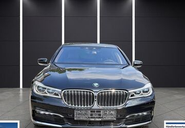 BMW 740 95.800 km 30.900 &euro; Duisburg 47259