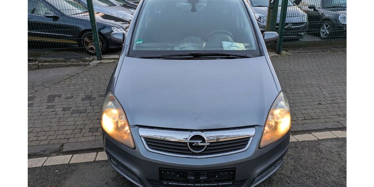 Opel Zafira 216.000 km 2.499 &euro; Essen 45359