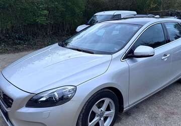 Volvo V40 133.000 km 7.800 &euro; Herne 44628