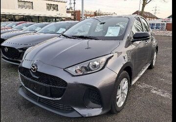 Mazda 2 2.678 km 24.690 &euro; Dinslaken 46539