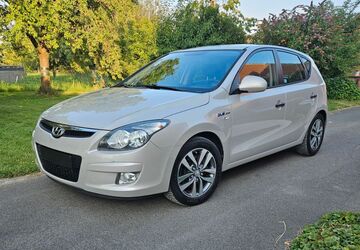 Hyundai i30 180.000 km 3.700 &euro; Borken 46325