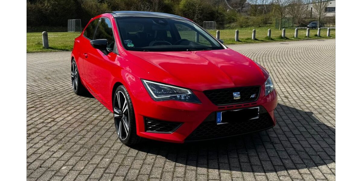 Seat Leon 97.950 km 17.150 &euro; Gelsenkirchen 45883