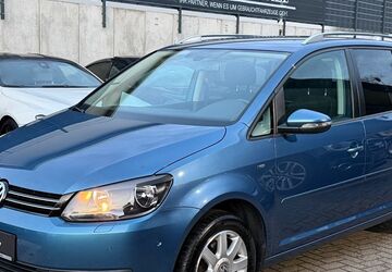 VW Touran 193.000 km 8.999 &euro; Dinslaken 46539