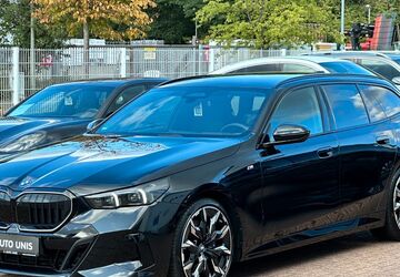 BMW 540 64.699 km 56.644 &euro; Wesel 46485