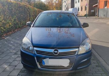 Opel Astra 152.000 km 2.300 &euro; Duisburg 47166