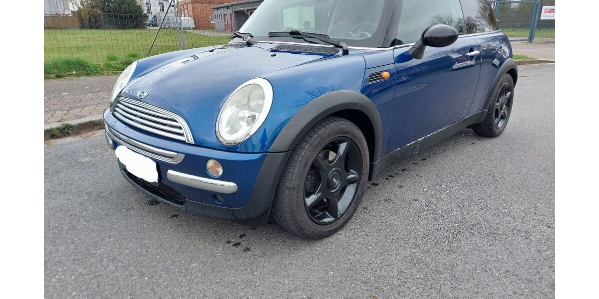 Mini Cooper 195.000 km 2.950 &euro; Gelsenkirchen 45896