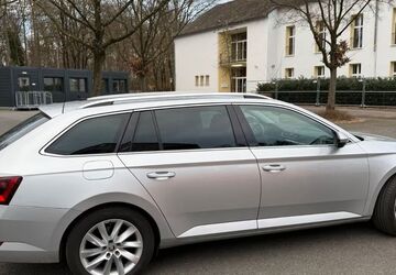 Skoda Superb 244.000 km 8.490 &euro; Bochum 44789