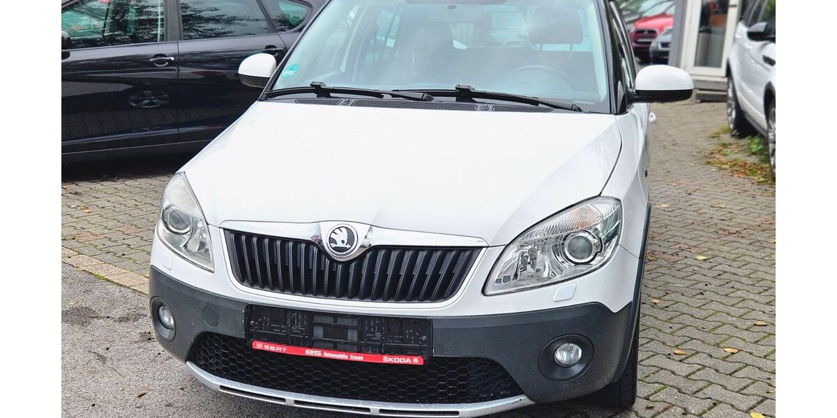 Skoda Fabia 107.000 km 8.199 &euro; Essen 45356